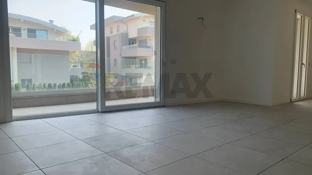 Elutuba - Apartment with Terraces in Dalmine