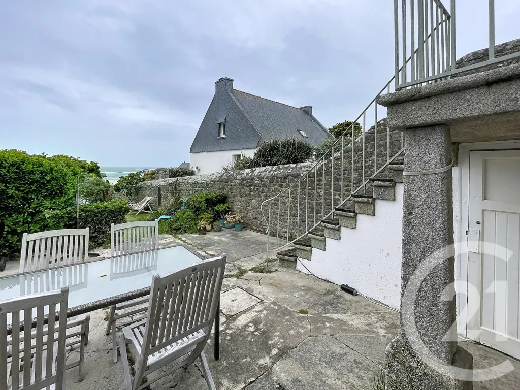 Terrass - Charming Seafront House in Plœmeur