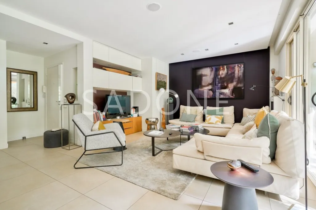 Elutuba - Duplex with Private Garden in Sablons