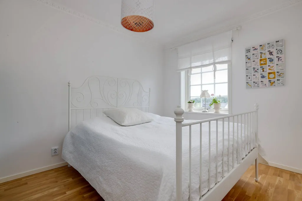 Magamistoad - Allmogestyle Villa with Pool in Yxstabacken