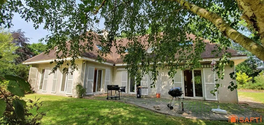 Jardin - Maison Familiale avec Parc à Lisieux