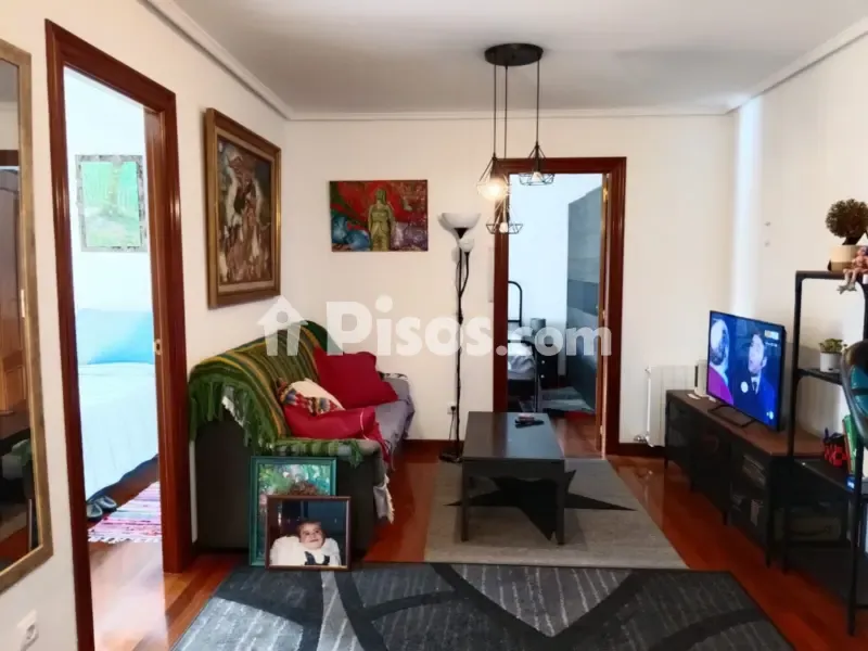 Elutuba - Apartment with South-Facing Views in Badames