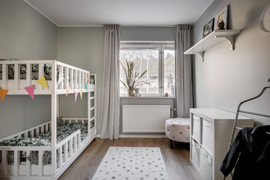Chambres - Apartment with Balcony in Värmdö