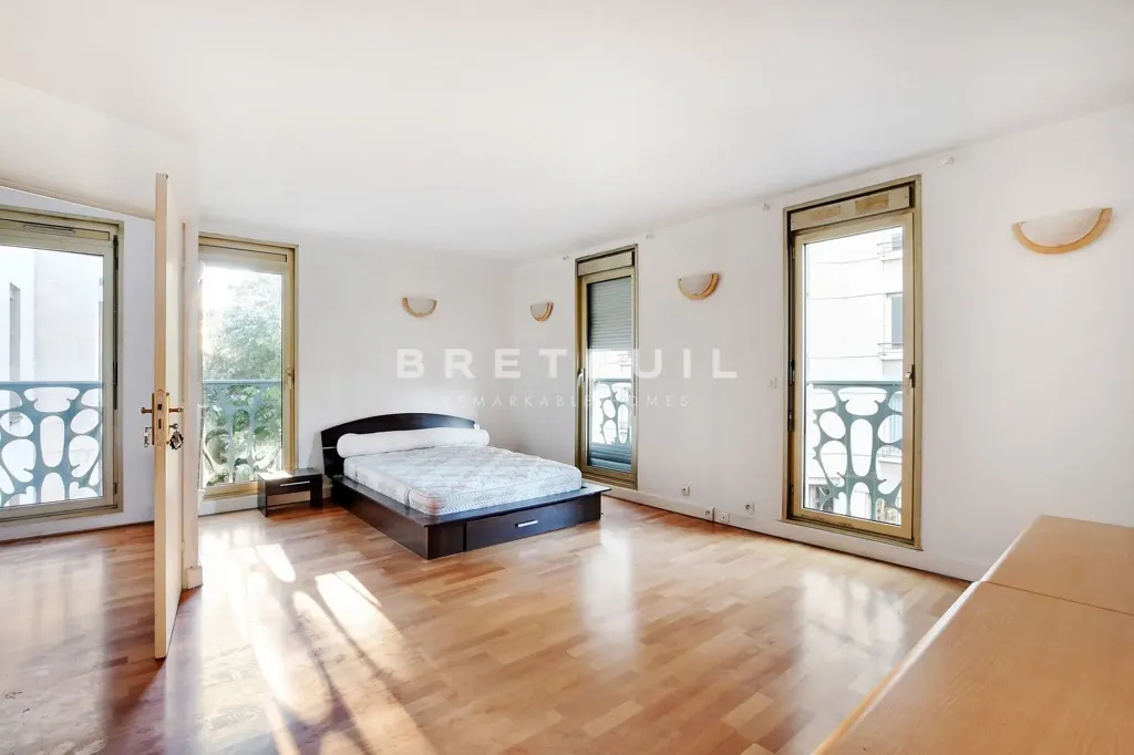 Chambres - Appartement 4 pièces à Paris 10ème