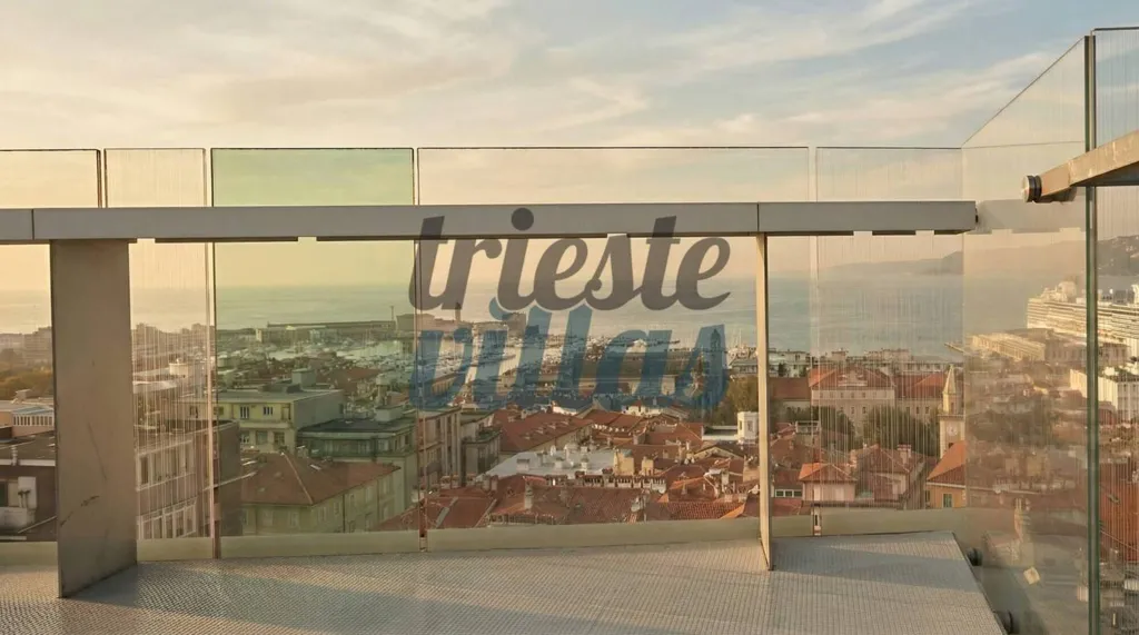 Terrazza - Duplex Apartment with Sea View in Trieste