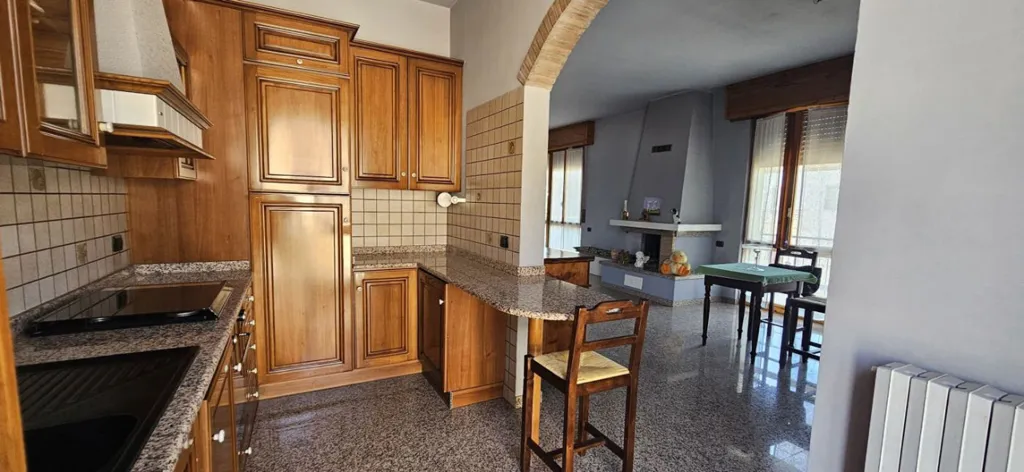 Köök - Four-Room Apartment with Terrace in Forlì