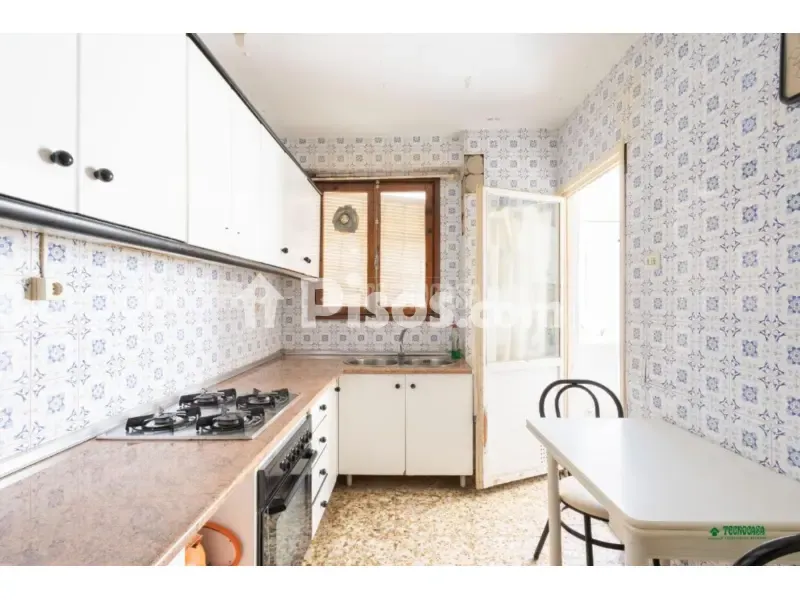 5-bedroom apartment in ES