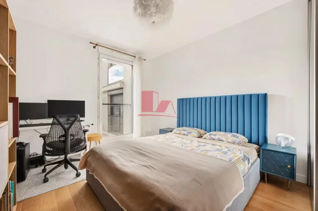 Magamistoad - Compact 3-Bed Flat with Balcony in Issy Centre