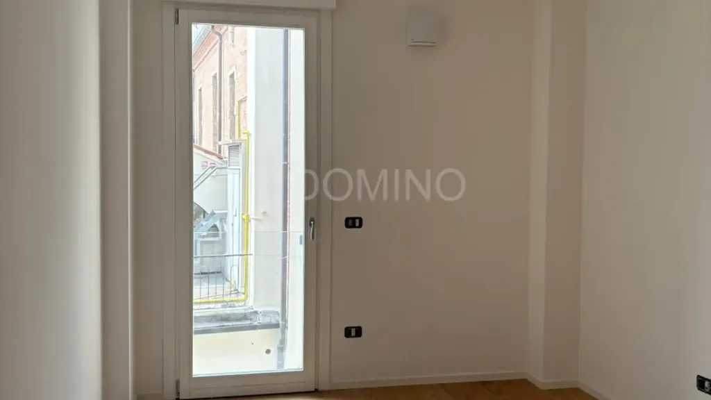 Pièces - Modernised Apartment with Terrace in Padua