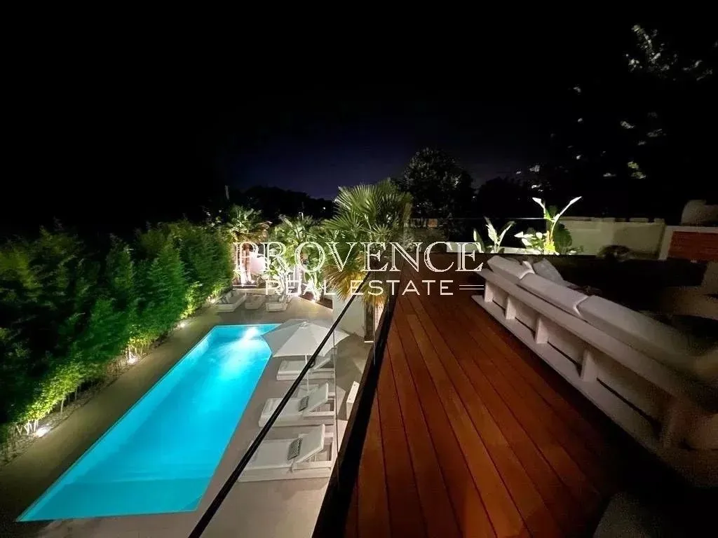 Bassein - Luxury Villa with Pool in Marseille