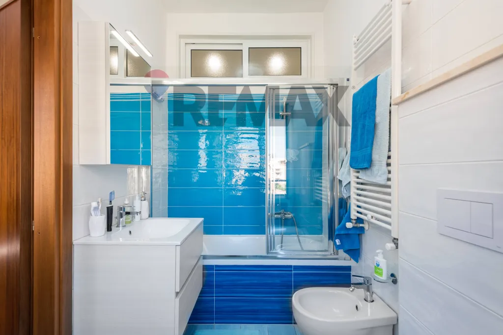 Vannitoad - Trilocale with Balcony in Rome