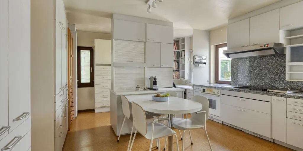 Cuisine - Villa à Renover avec Jardin à Hekelgem
