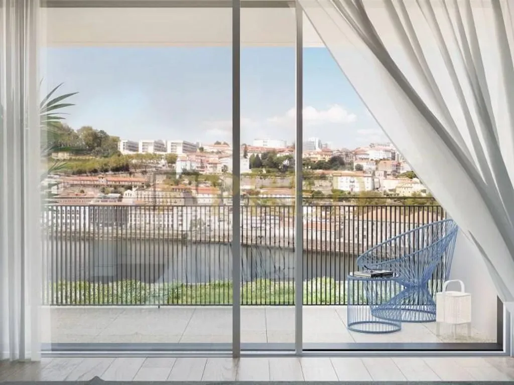 Rõdu - Luxury Semidetached Duplex with River Views in Vila Nova de Gaia