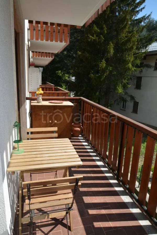 Balcon - Apartment with Balcony in Bardonecchia Centre