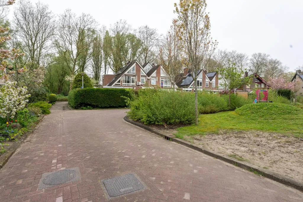 Bien 6 pièces à Barendrecht