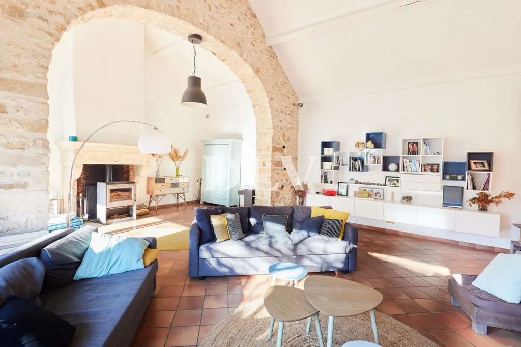 Maison 7 pièces à Vulaines-Sur-Seine