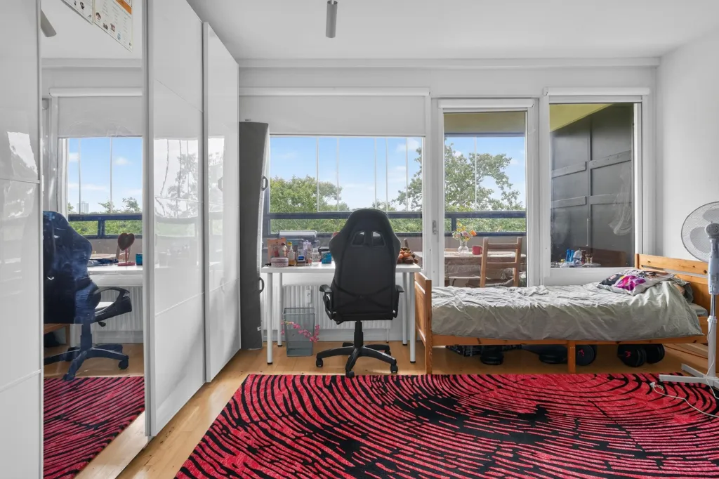 Magamistoad - 3-Room Apartment with Garden View in Blåbærhaven