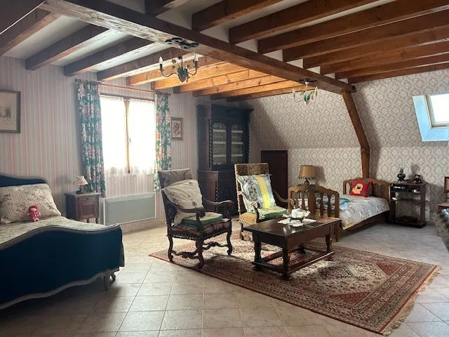 Chambres - Maison de Caractère avec Jardin dans Environnement Calme
