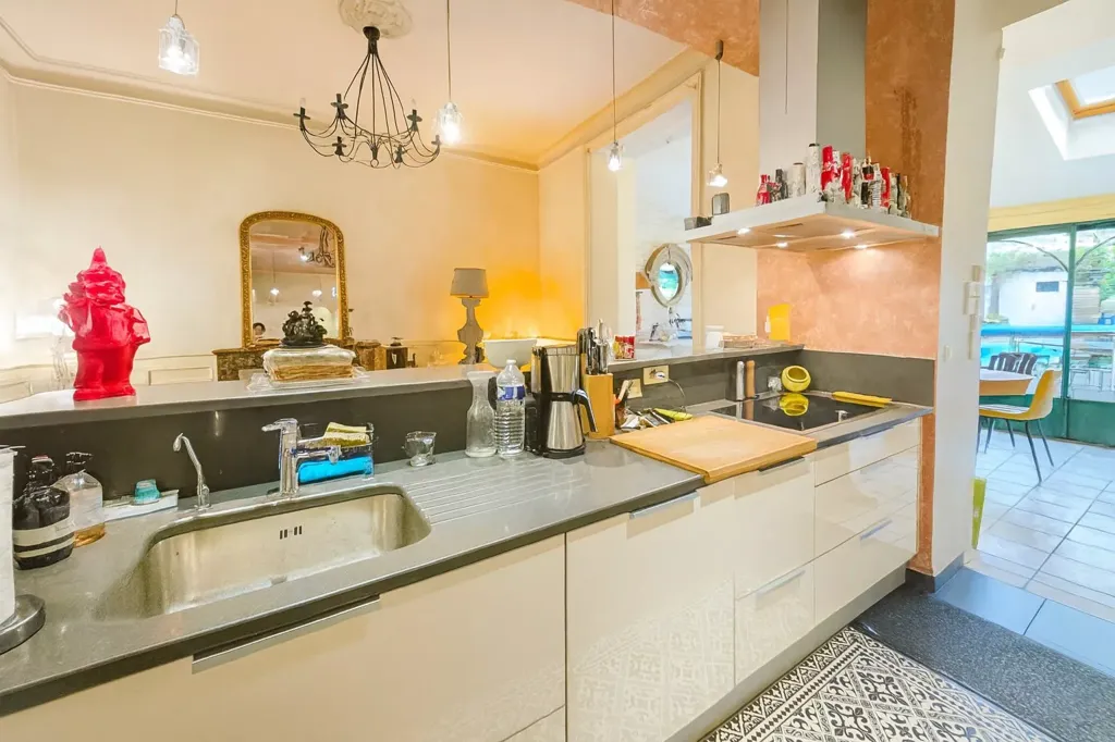 Kitchen - City House with Pool in Périgueux Centre