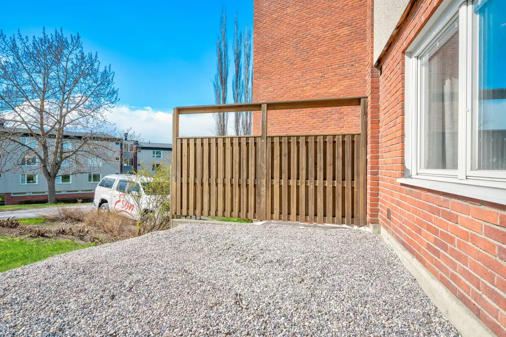 Balcon - Modernised Flat with Glass Balcony in Sundsvall