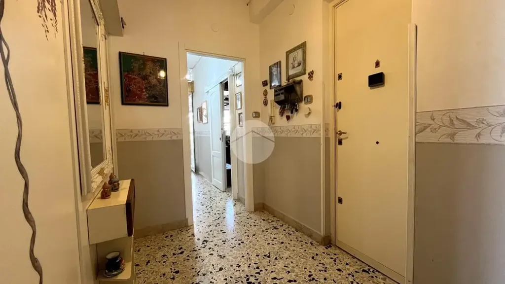 Esik - Bright Apartment with Balcony in Palermo