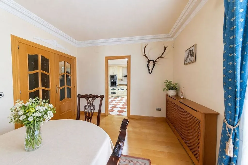 Salle à manger - Chalet with Pool and Terrace in Monteagudo