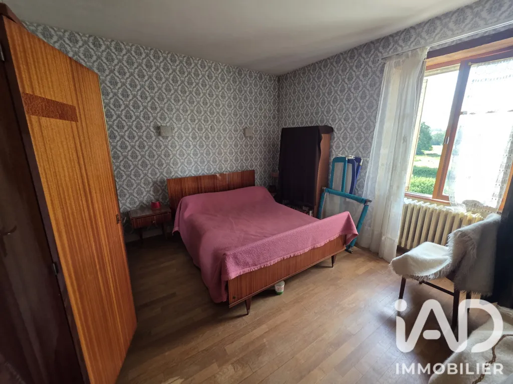Magamistoad - Charming Village House with Original Features in Nuars