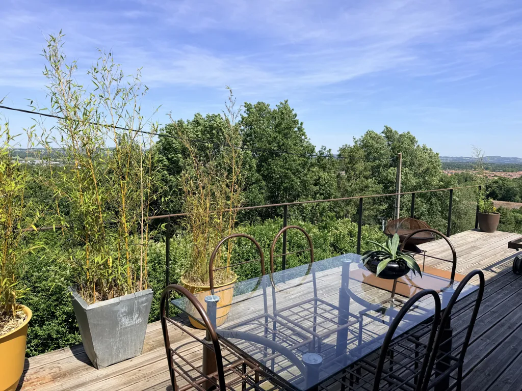 Terrace - Contemporary House with Panoramic View in Green Setting