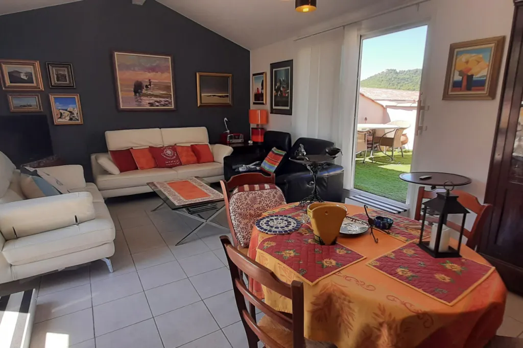 Elutuba - Duplex with Terraces in Six Fours les Plages
