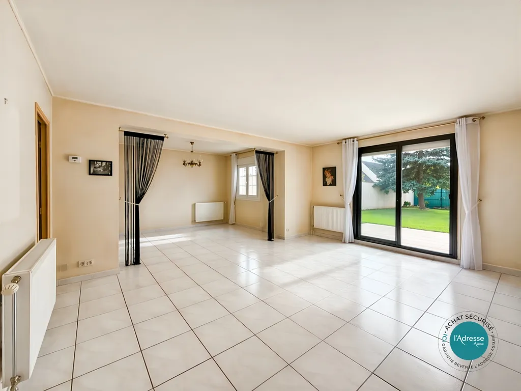 Séjour - Maison aux Beaux Volumes avec Jardin à La Ferté-Alais