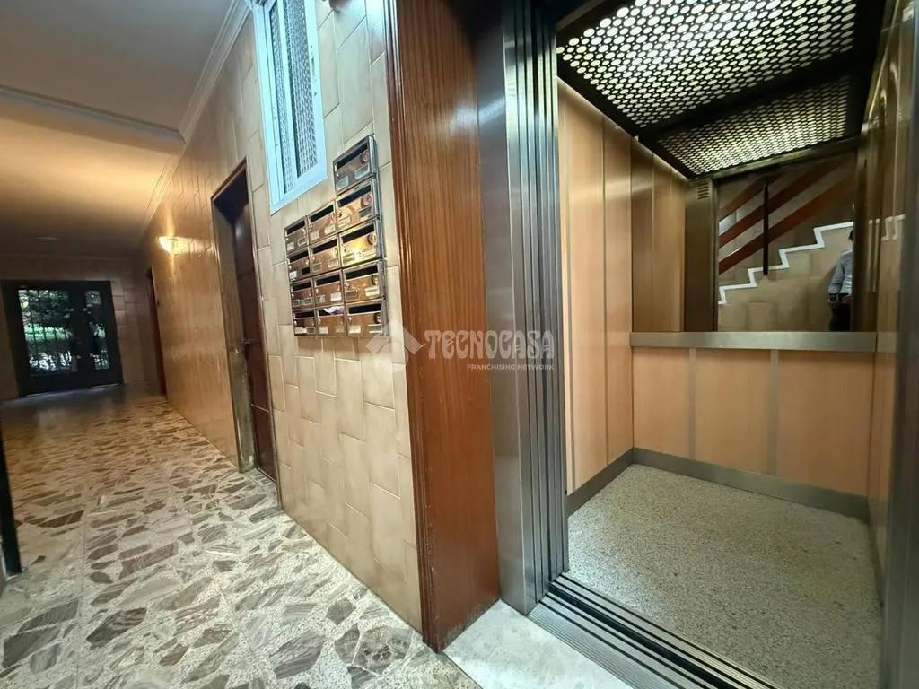 Entrée - Two-Bedroom Flat in Central Madrid