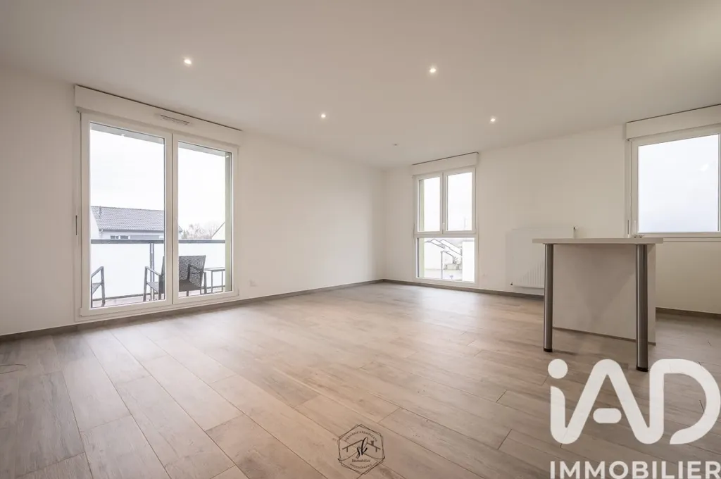 Magamistoad - Apartment with Balcony in Guénange