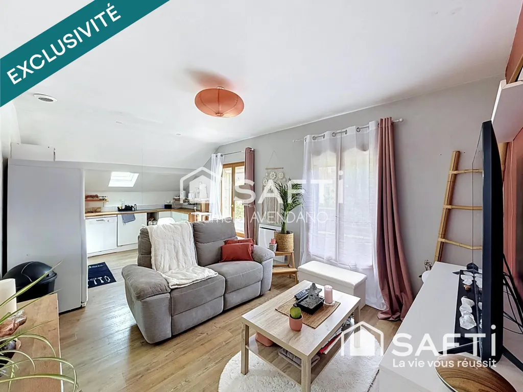 Elutuba - Modern Flat with Mezzanine in Lésigny