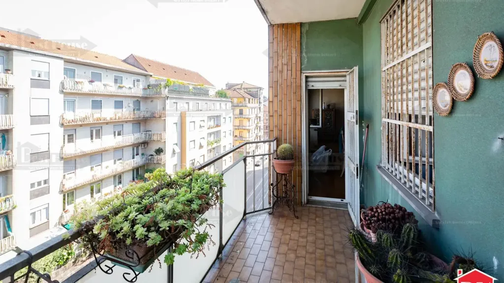 Balcon - Penthouse with Balcony in Nolo, Milan