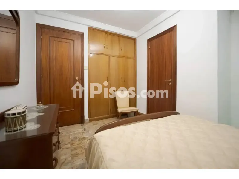 Magamistoad - 3-Bedroom Flat with Ascensor in Eibar