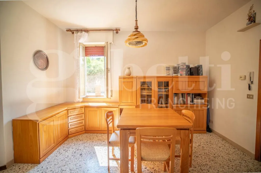 6-room property in Perugia