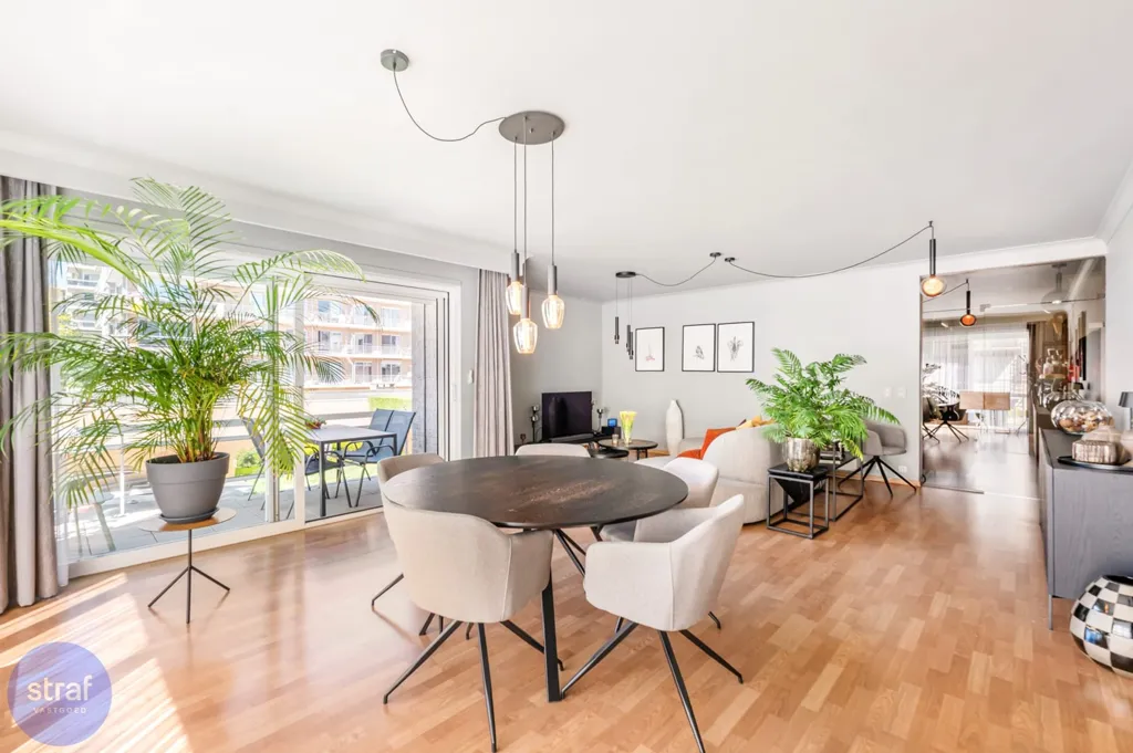 Söögituba - Bright Apartment with Terrace in Linkeroever