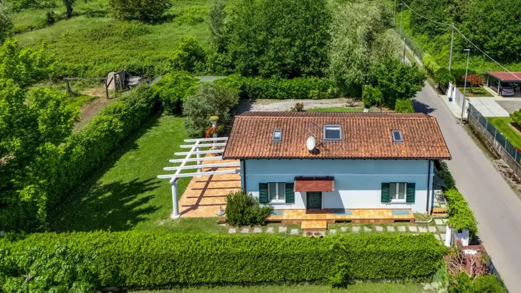 Maison 4 pièces à IT