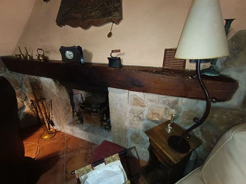 Salón - Historic Chalet with Piscina in Sierra De Gata
