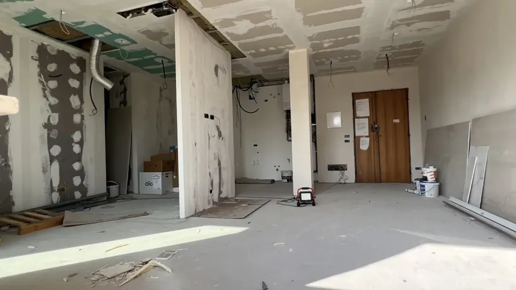 other_room