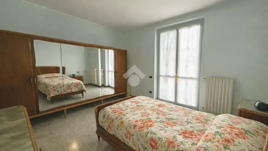 Chambres - Spacious Apartment with Balcony in Vimercate