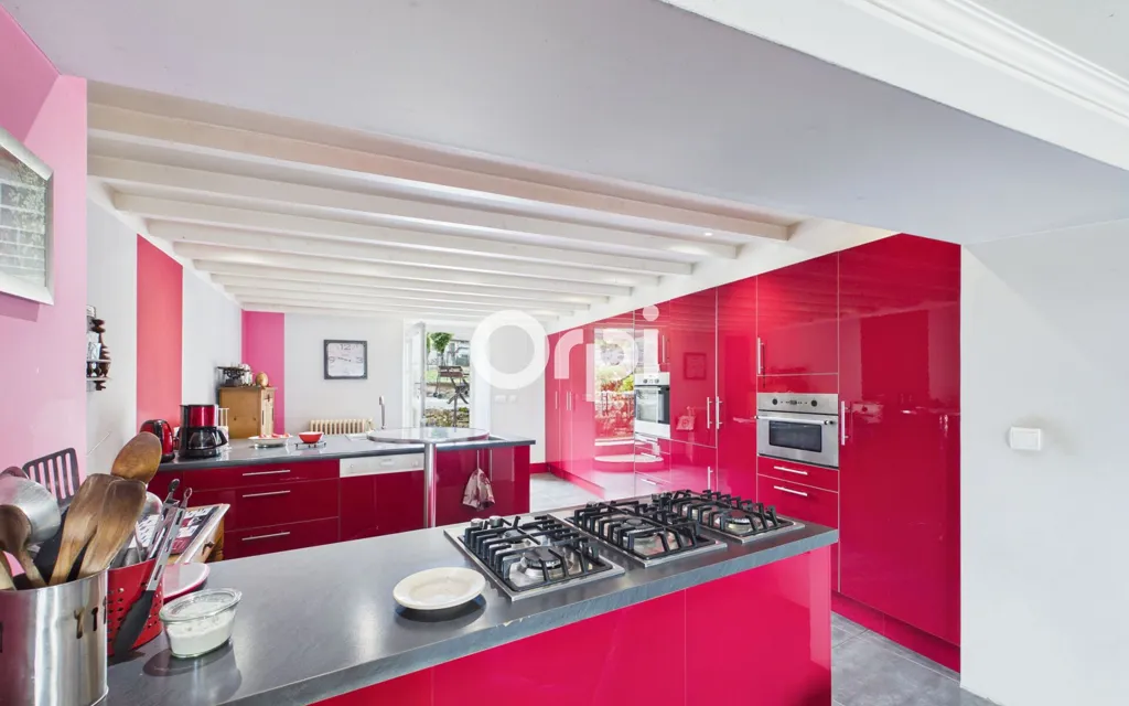 Kitchen - Renovated Farmhouse with Garden in Vescles