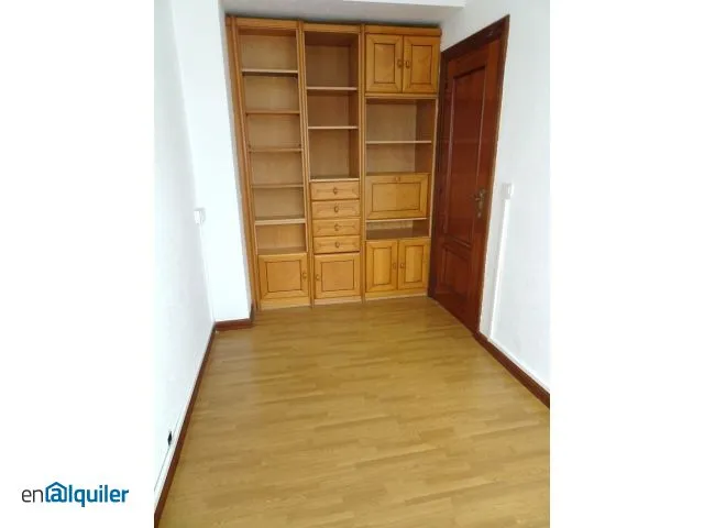 Toad - Apartment with Parking in Gijón Centre