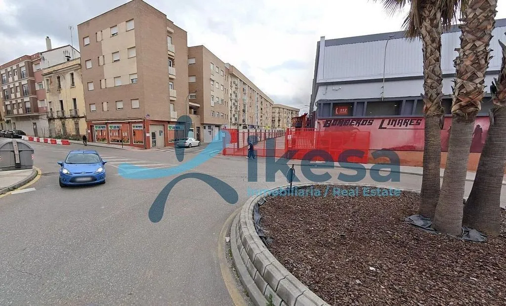 Esterno - Apartment with Central Location in Linares