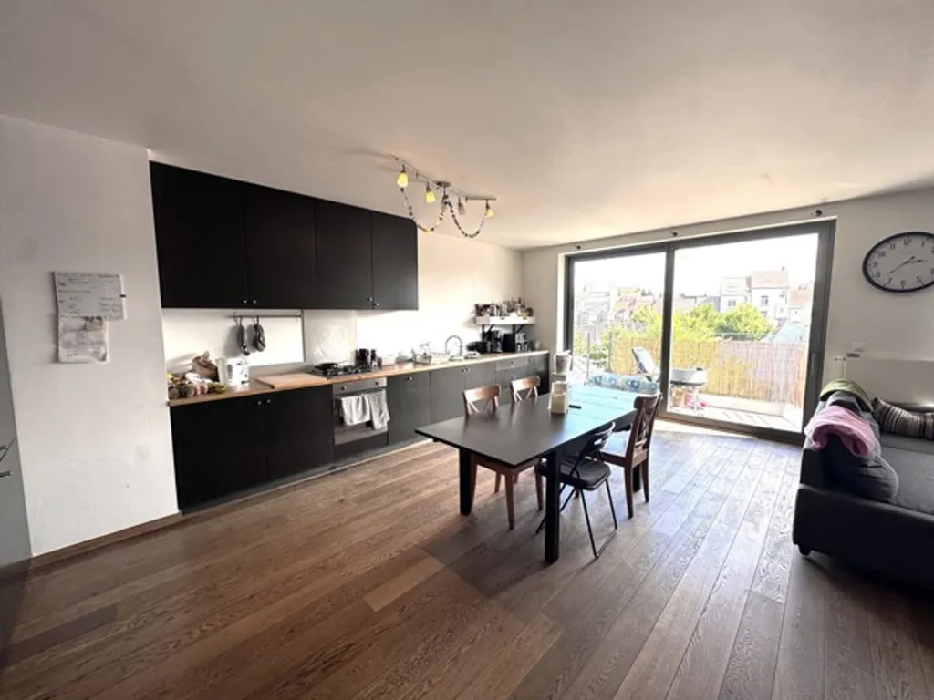 Sala da pranzo - 3-Bedroom Apartment with Terrace in Ixelles