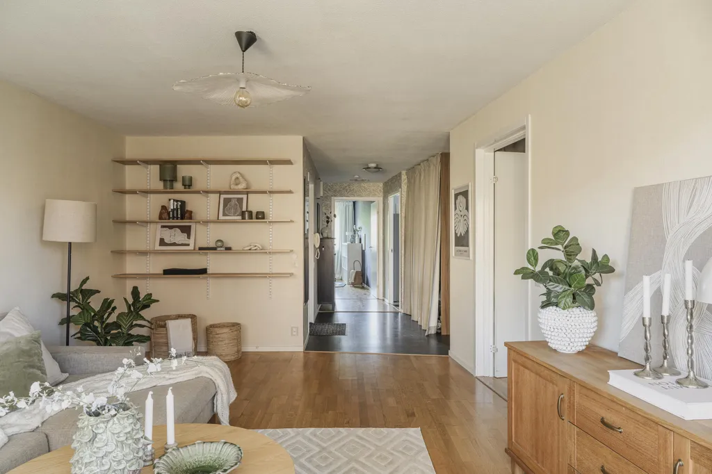 Living Room - Apartment with Balcony in Stampen, Gothenburg