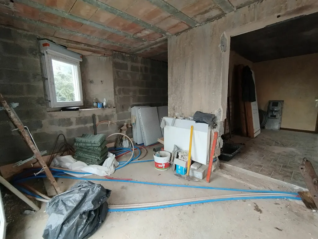 Rooms - Renovated House with Garden in Treffléan