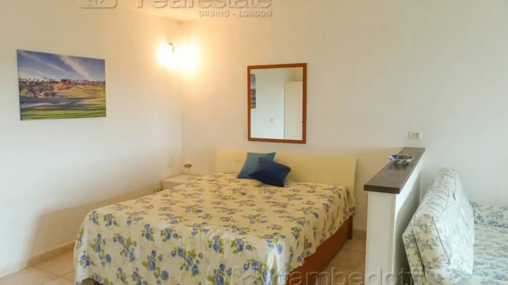 Chambres - Self-contained Studio with Garden View in Urbino