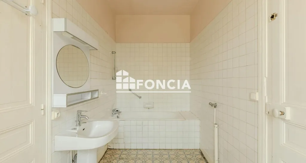 Vannitoad - Charming Flat with Garden in Town Centre