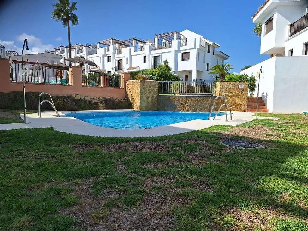Piscine - Apartment with Pool and Terrace in Alcaidesa